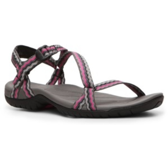 teva river sandals